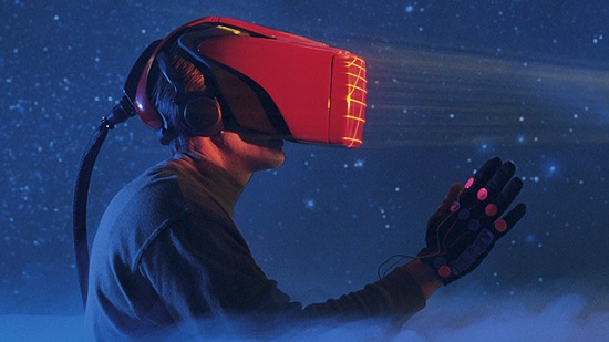 шлем виртуальной реальности 2013